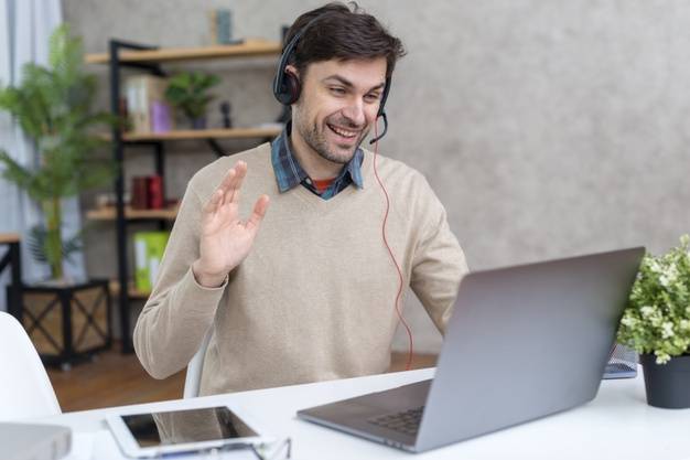 5_fakta_menarik_aplikasi_zoom_yang_viral_di_tengah_pandemi_covid-19