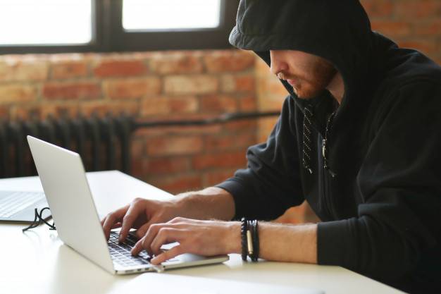 penyebab_website_anda_mudah_dihack