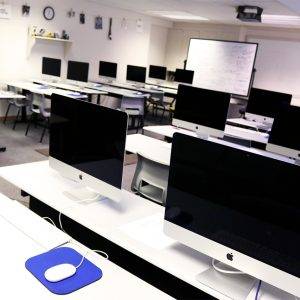 Benarkah Siswa Indonesia Pengguna Teknologi Tertinggi di Dunia? Ini Faktanya!